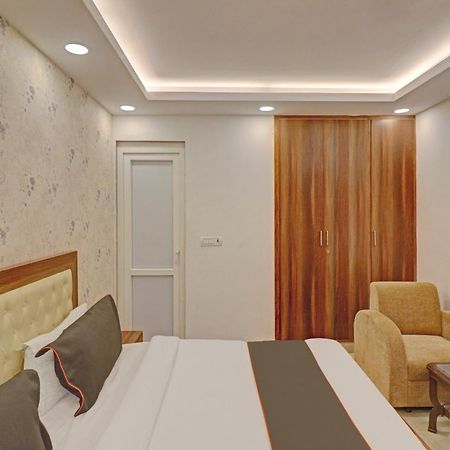 Hotel Collection O Spot Light Near Tughlakabad Station Metro Station Indraprastha Exteriér fotografie