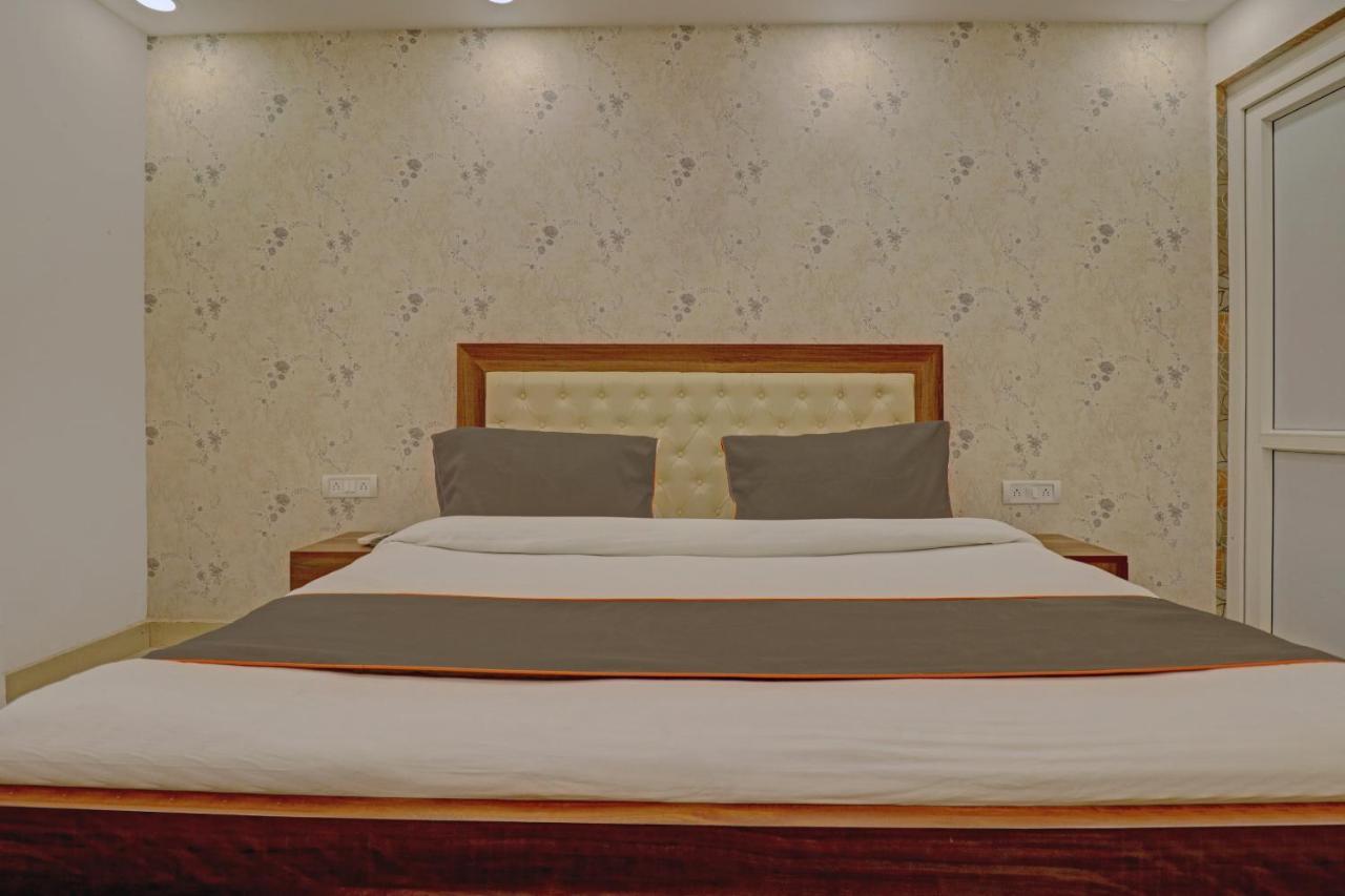 Hotel Collection O Spot Light Near Tughlakabad Station Metro Station Indraprastha Exteriér fotografie